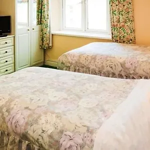 anchorage-guest-house.cardiffhotelswales.com/